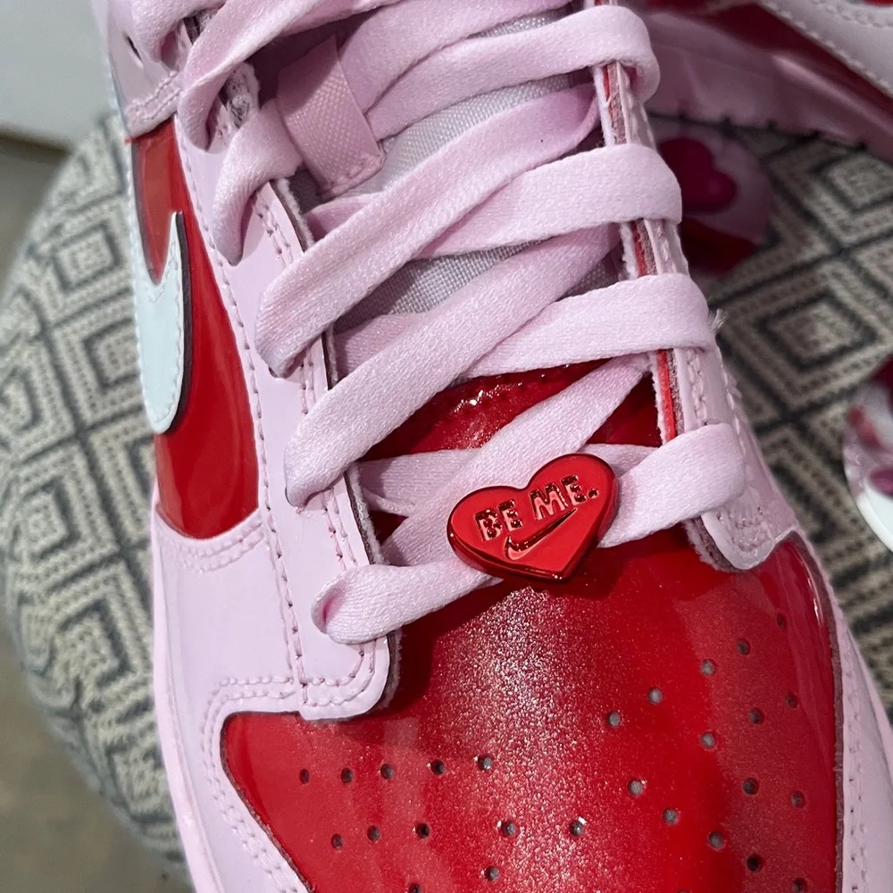 Nike Dunk Low BG Be True Valentine Pink Red Heart Sneakers Size 6Y Women’s 7.5 - Picture 7 of 8